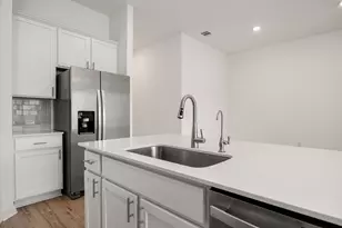 904 Balsora Cv, Georgetown, TX 78628 - Photo 14