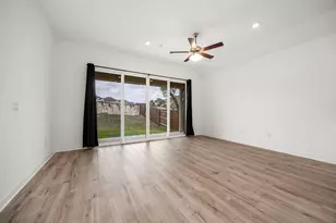 904 Balsora Cv, Georgetown, TX 78628 - Photo 16