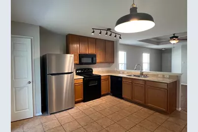 108 Karen Hill Place, Austin, TX 78652 - Photo 4