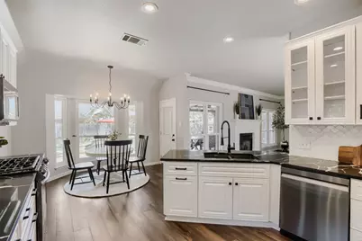 8802 Fritsch Drive, Austin, TX 78717 - Photo 12