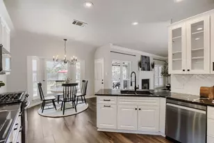 8802 Fritsch Dr, Austin, TX 78717 - Photo 12