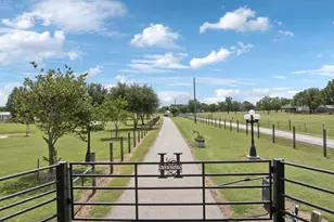 31229 Rochen Rd, Waller, TX 77484 - Photo 4