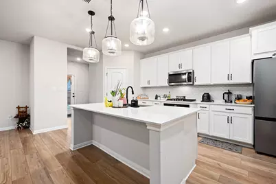 236 Travis Lane, Liberty Hill, TX 78642 - Photo 6