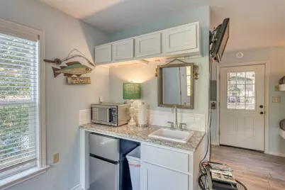 107 Red Bird, Kingsland, TX 78639 - Photo 16