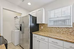 2520 Quarry Rd, Austin, TX 78703 - Photo 18