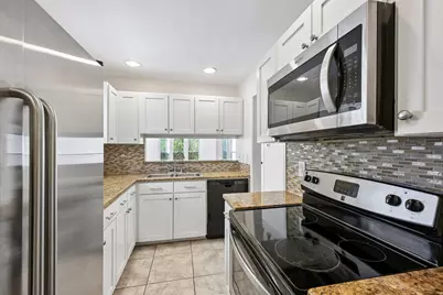 2520 Quarry Road #202, Austin, TX 78703 - Photo 20