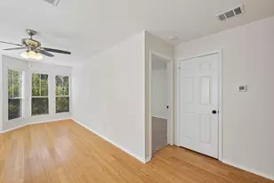 2520 Quarry Rd, Austin, TX 78703 - Photo 14