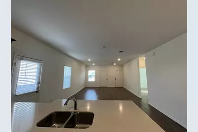 513 Big Rocky Bend, Georgetown, TX 78626 - Photo 8