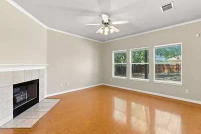 11400 Hereford Street, Manor, TX 78653 - Photo 8