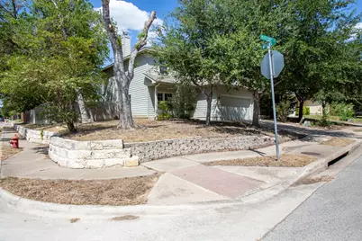 11400 Hereford Street, Manor, TX 78653 - Photo 2