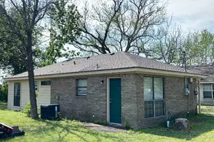 5 S 19th St, Temple, TX 76504 - Photo 2