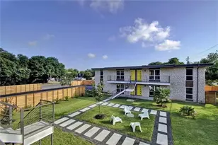 8603 Putnam Dr, Austin, TX 78757 - Photo 16