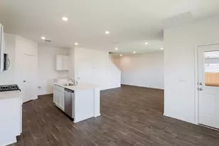 12207 Douglas Fir Cir, Mustang Ridge, TX 78610 - Photo 10