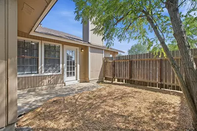 904/906 Hyridge Street, Round Rock, TX 78664 - Photo 22