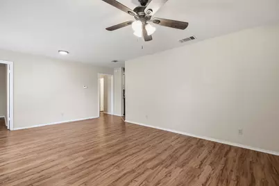 904/906 Hyridge Street, Round Rock, TX 78664 - Photo 6