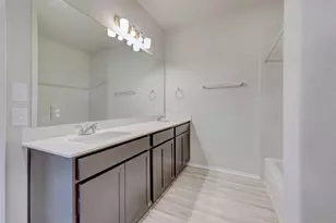 116 Bent Crk Ln, Georgetown, TX 78628 - Photo 10