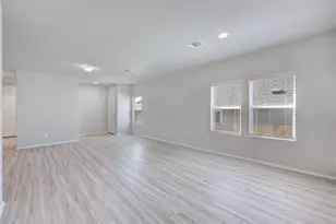 116 Bent Crk Ln, Georgetown, TX 78628 - Photo 18