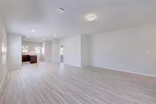 116 Bent Crk Ln, Georgetown, TX 78628 - Photo 14