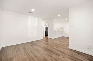 6409 Burns St, Austin, TX 78752 - Photo 2