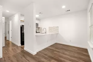 6409 Burns St, Austin, TX 78752 - Photo 4