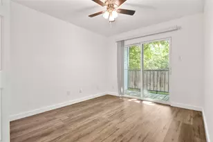 6409 Burns St, Austin, TX 78752 - Photo 8