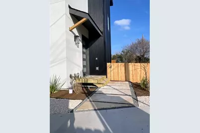 2818 E 22nd Street #1, Austin, TX 78722 - Photo 4