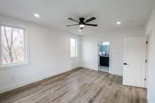2818 E 22nd St, Austin, TX 78722 - Photo 8