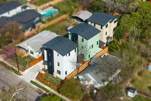 2818 E 22nd St, Austin, TX 78722 - Photo 20