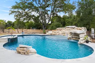 304 Harmony Ln, Georgetown, TX 78628 - Photo 32