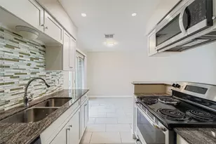 5604 Woodrow Ave, Austin, TX 78756 - Photo 8