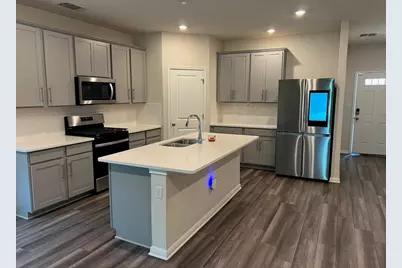 929 Main Street, Hutto, TX 78634 - Photo 12