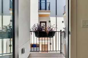 1128 Chicon St, Austin, TX 78702 - Photo 26