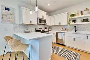 1128 Chicon St, Austin, TX 78702 - Photo 6