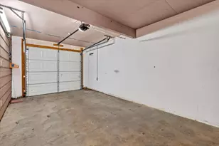 207 W Noton St, Pflugerville, TX 78660 - Photo 20