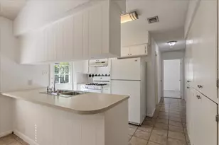 207 W Noton St, Pflugerville, TX 78660 - Photo 10