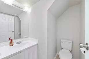 8406 Pine Falls Dr, Houston, TX 77095 - Photo 16
