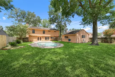 8406 Pine Falls Drive, Houston, TX 77095 - Photo 4
