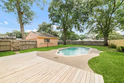 8406 Pine Falls Drive, Houston, TX 77095 - Photo 2