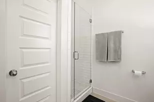 3007 E 12th St, Austin, TX 78702 - Photo 16