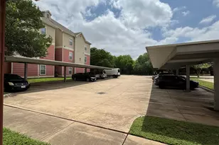 1901 Crossing Pl, Austin, TX 78741 - Photo 8