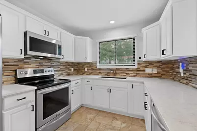 3711 Meredith Street, Austin, TX 78703 - Photo 14