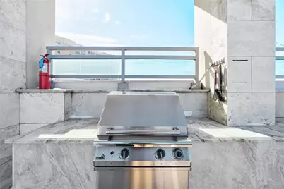 300 Bowie Street #1208, Austin, TX 78703 - Photo 32