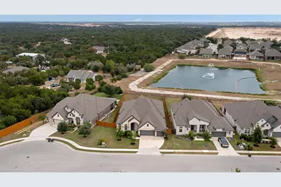 3820 Winnie Place, Round Rock, TX 78681 - Photo 2