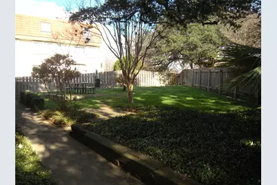 114 E 31st Street #106, Austin, TX 78705 - Photo 14