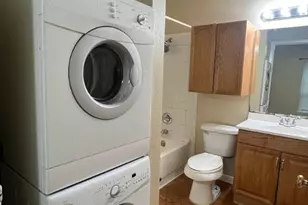 114 E 31st St, Austin, TX 78705 - Photo 10