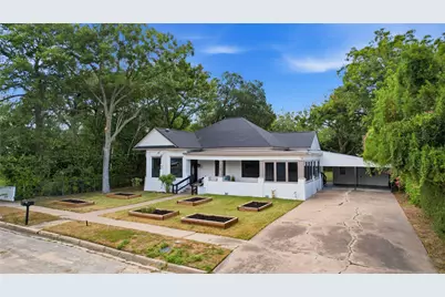 715 Saint George Street, Gonzales, TX 78629 - Photo 22