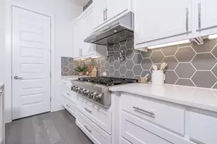 120 Diamondback Dr, Georgetown, TX 78628 - Photo 16