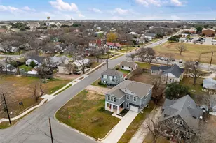 510 E 7th St, Georgetown, TX 78626 - Photo 40