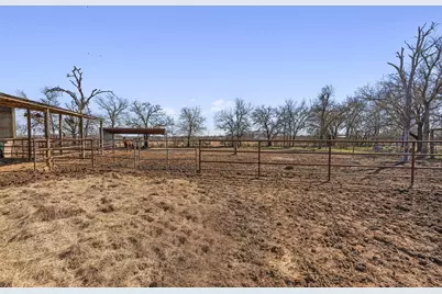 173 County Road 458A, Thorndale, TX 76577 - Photo 32