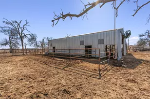173 Co Rd 458A, Thorndale, TX 76577 - Photo 34